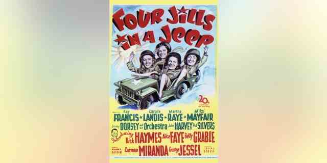 Ein Plakat für William A. Seiters Musical von 1944 "Vier Jills in einem Jeep," mit Kay Francis, Carole Landis, Martha Raye und Mitzi Mayfair als sie selbst.