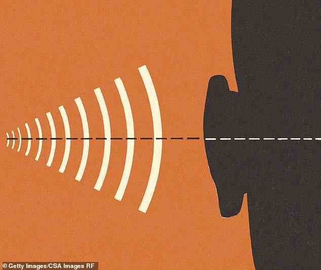 Die häufigste Ursache ist Hörverlust – Tinnitus tritt häufiger bei Menschen ab 50 Jahren auf, obwohl er in jedem Alter auftreten kann