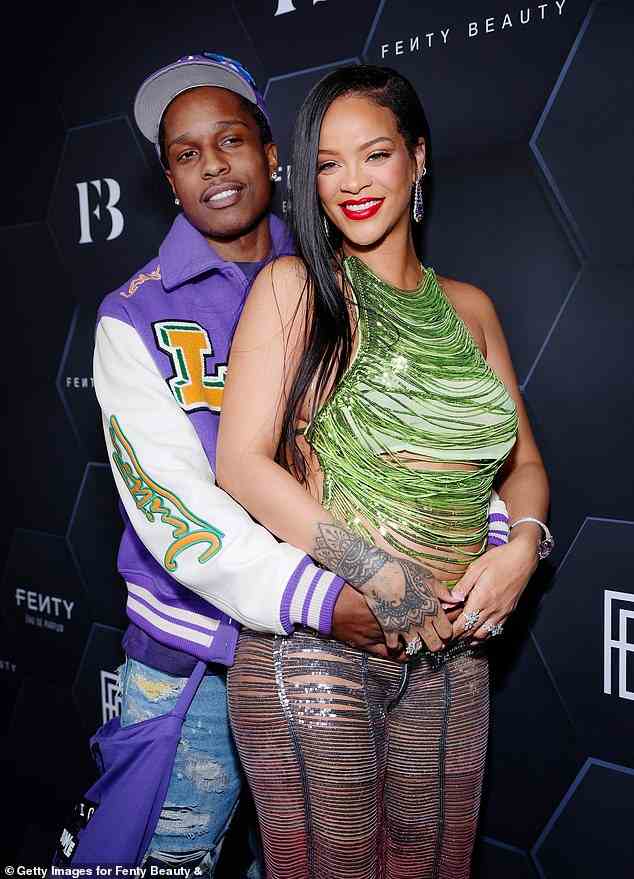 Augentränen: Der kleine Junge von Rihanna und A$AP Rocky (abgebildet im Mai 2022) „hat bereits ein Nettovermögen von 1,2 Milliarden Pfund“ – nachdem er Kylie Jenner und Travis Scott auf der Liste der reichen Hollywood-Babys überholt hat