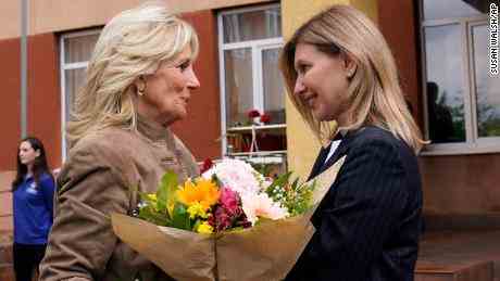 First Lady Jill Biden reist unangekündigt in die Ukraine 
