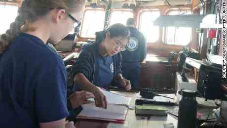 Während China eine pazifische Inseltour macht, ist die US-Küstenwache bereits auf Patrouille 