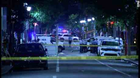 "Mehrere aktive Schützen"  in einer beliebten Gegend von Philadelphia 3 Menschen getötet und 11 weitere verletzt