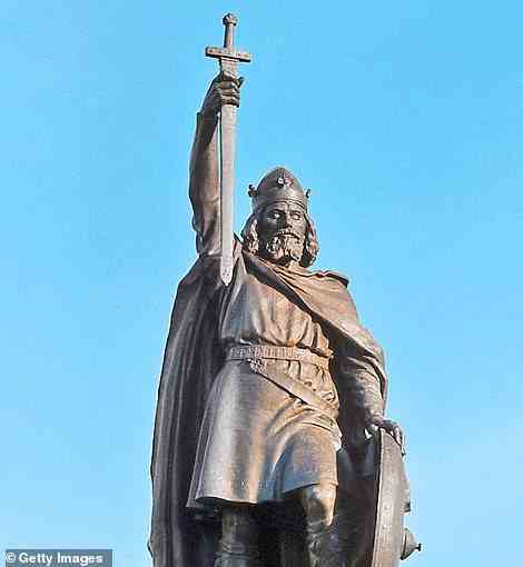Die Statue der Stadt von König Alfred dem Großen, der Winchester als seine Hauptstadt auswählte
