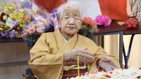 Eine Rekordzahl von 1.500 Menschen in Japan ist mindestens 100 Jahre alt – und sie sind wahrscheinlich eine Frau
