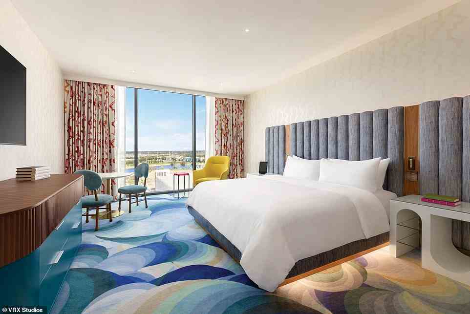 Das Lake Nono Wave Hotel öffnete im Dezember 2021 seine Pforten und „bietet 234 Zimmer, ein modernes und unglaublich stilvolles Dekor – und konkurrenzlose Technologie“.