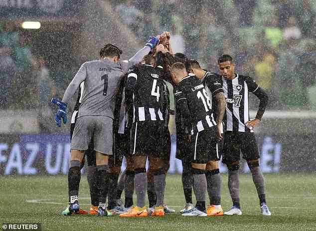 Botafogo befindet sich derzeit in der Abstiegszone, mit 12 Punkten aus 11 Spielen in dieser Saison