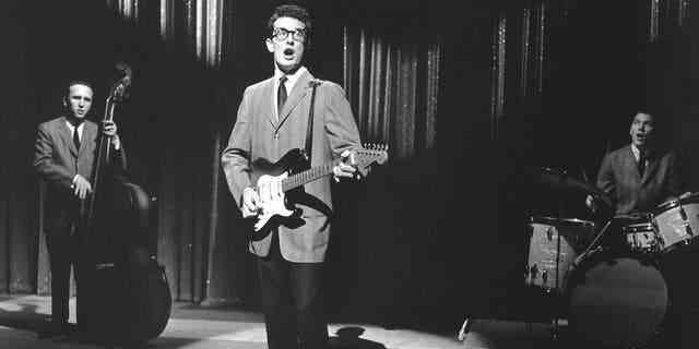 Buddy Holly wurde als eines von Don McLeans Kindheitsidolen beschrieben.  Der Sänger war erst 22 Jahre alt, als er 1959 starb.