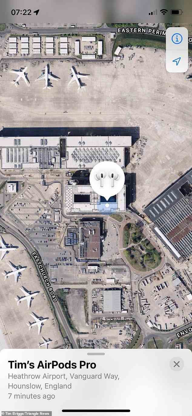 Der wütende Reisende sagt, er könne jeden Tag verfolgen, wie sie zur British Airways Global Learning Academy am Flughafen Heathrow gebracht werden