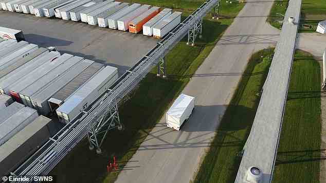 Das Robo-Rig wird ab dem dritten Quartal 2022 seine offizielle Arbeit auf einem kilometerlangen Straßenabschnitt mit gemischtem Verkehr zwischen einer Fabrik von General Electric Appliance (GEA) und einem Lagerhaus in Selmer, Tennessee, aufnehmen