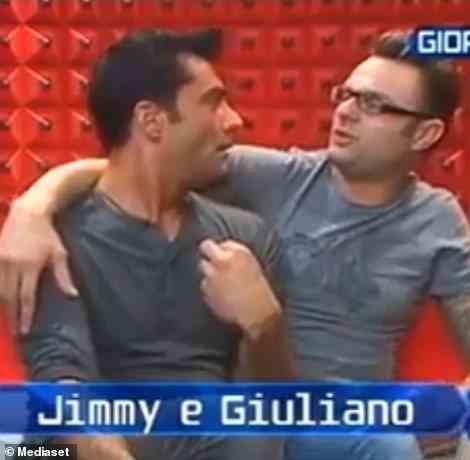 Wie auf dem Bildschirm zu sehen: Jimmy ist auf Big Brother Italien abgebildet