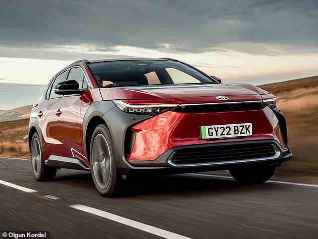 Code rot: Käufer könnten mit dem Namen bZ4X, Toyotas Elektromodell, zu kämpfen haben