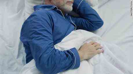 Finden Sie Ihren Schlaf-"Sweetspot"  um Ihr Gehirn im Alter zu schützen, schlägt eine Studie vor
