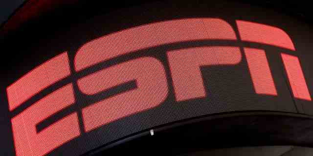 Das ESPN-Logo ist am 23. August 2017 auf einem elektronischen Display auf dem Times Square in New York City zu sehen.