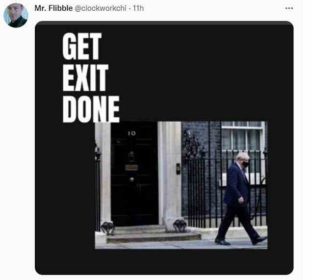 Ein drittes Meme greift den berühmten Brexit-Slogan von Herrn Johnson auf und sagt „Get Exit Done“ über einem Foto des Premierministers, der aus Nummer 10 geht