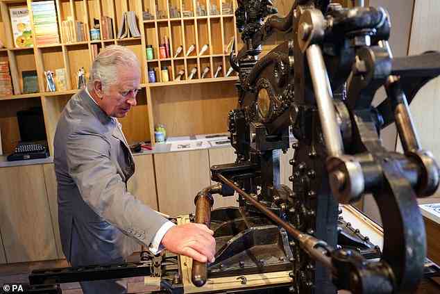 Charles also tried his hand at making a lino print with an old-fashioned 1800s printing press while at Hay Castle