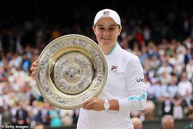 Barty gewann Wimbledon im Jahr 2021 und schlug im Finale Karolina Pliskova aus der Tschechischen Republik