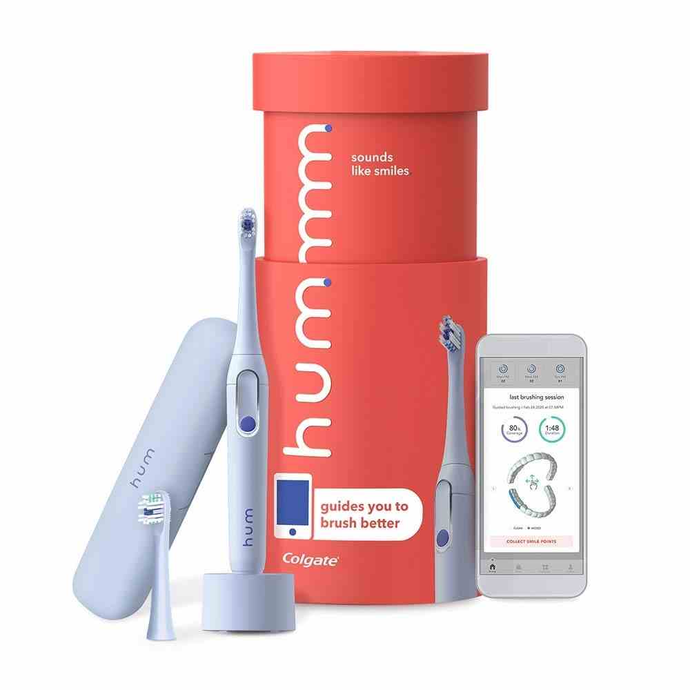 Summen von Colgate Smart Electric Toothbrush Kit auf weißem Hintergrund