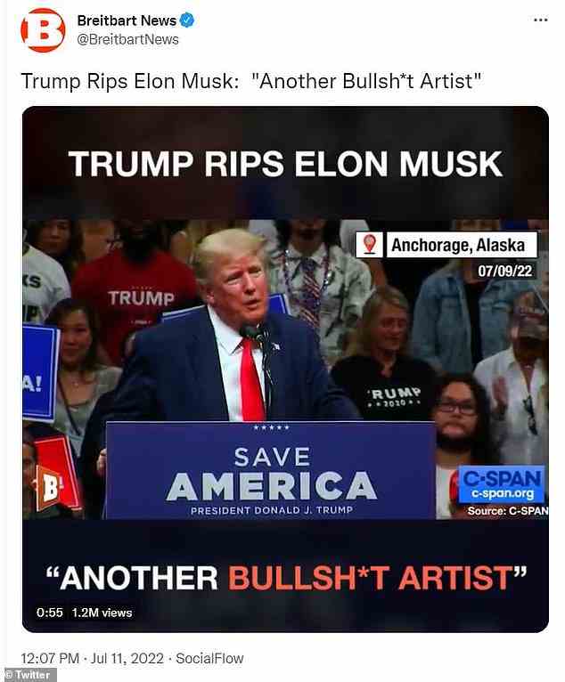 Während einer oben abgebildeten Kundgebung in Alaska nannte Trump Musk einen „Bullsh*t-Künstler“ und behauptete, er hätte Musk dazu bringen können, „auf die Knie zu gehen und um Bundessubventionen für Tesla zu betteln“.