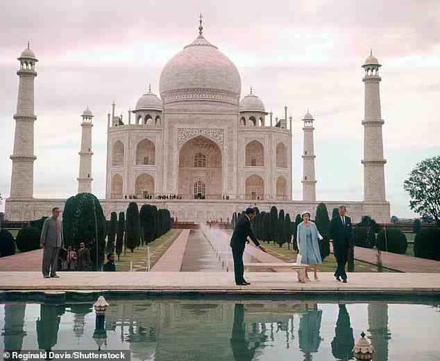 Queen Elizabeth II and Prince Philip at the Taj Mahal, Jaipur, India