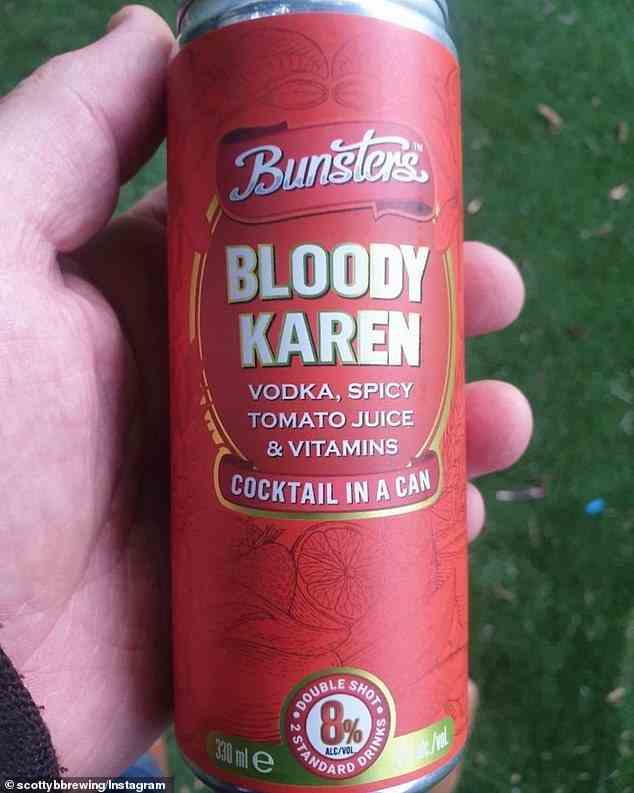 Nachdem ein vorgefertigter Cocktail die Renae in einem schlimmen Ausschlag zurückgelassen hatte, wollte sie hartnäckig eine bessere Alternative schaffen und fertigte das neueste Angebot mit dem Namen „Bloody Karen“ (im Bild) an.