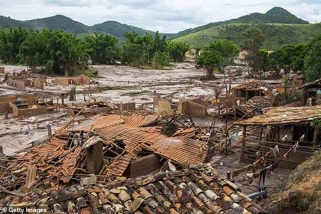 Katastrophe: Beim Einsturz des Fundao-Staudamms kamen 19 Menschen ums Leben, als mehr als 40 Millionen Kubikmeter Schlamm und Bergbauabfälle in den Doce-Fluss geschwemmt wurden