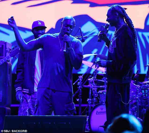 Eine gute Zeit haben: Dave Chappelle wurde am Freitagabend beim Blue Note Jazz Festival in Napa, Kalifornien, mit Snoop Dogg auf der Bühne gesichtet