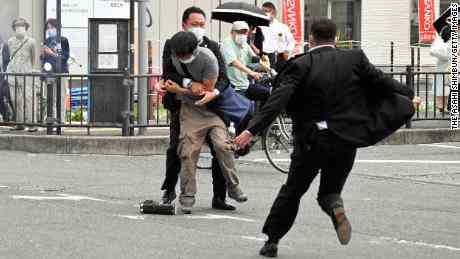 Japans strenge Waffengesetze machen Schießereien selten  