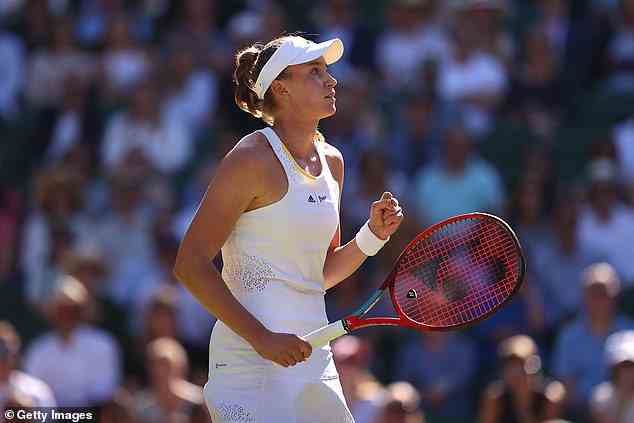 Elena Rybakina (im Bild) steht nach dem Sieg über Simona Halep im Wimbledon-Finale