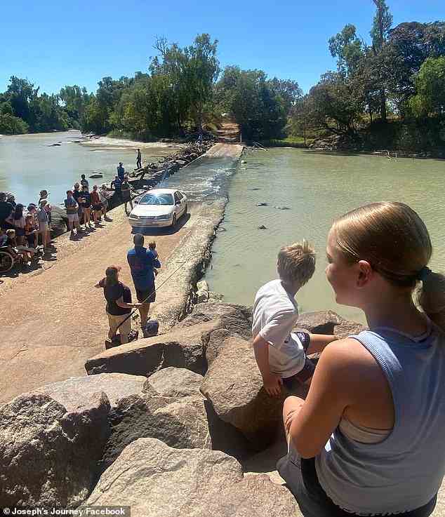 Cahill's Crossing (im Bild) im Kakadu-Nationalpark ist die Heimat von 120 Krokodilen und eines der gefährlichsten Gewässer des Landes