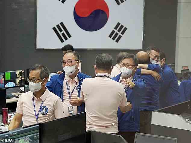 Im Juni brachte Südkorea erfolgreich seine ersten Satelliten in die Umlaufbahn, was auch als historischer Schritt in seinem Raumfahrtprogramm angesehen wurde (Bild).
