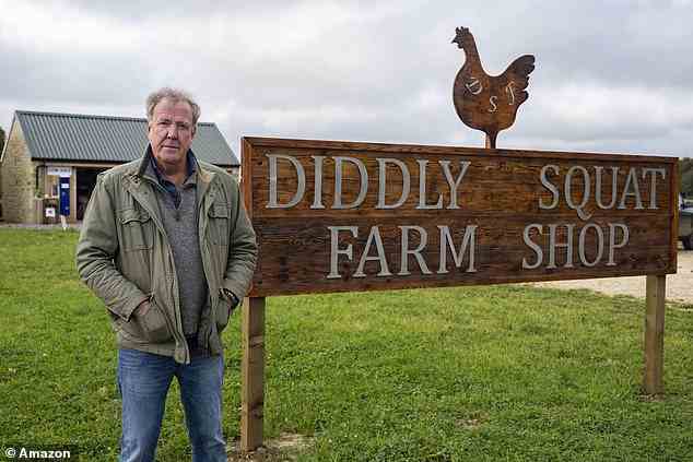 Die Popularität von Clarkson's Farm auf Amazon Prime hat zu Warteschlangen für den Diddly Squat Farm Shop geführt, um seinen Bestand zu überprüfen, der Honig, Chutney und sogar T-Shirts umfasst