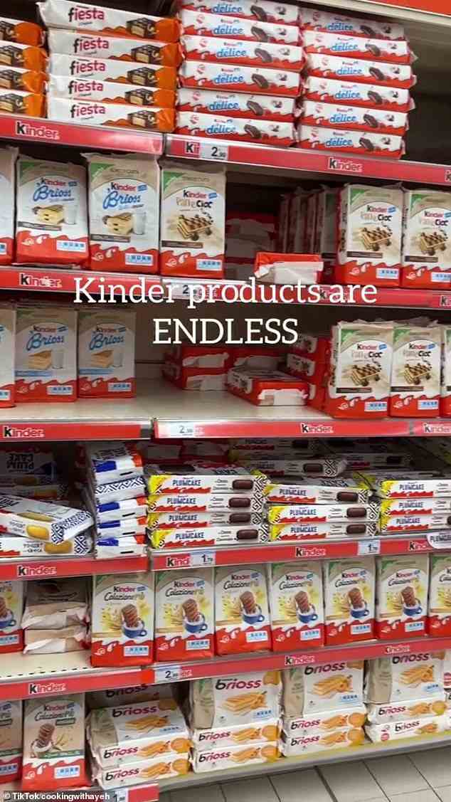 Schließlich sagte Ayeh, dass die Kinder-Produkte in Italien „endlos“ seien und zeigte den Supermarktgang mit Dutzenden und Aberdutzenden von Artikeln der Schokoladenmarke