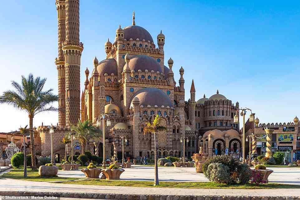 Zwei der Top-Resorts am Roten Meer in Ägypten, Sharm-el-Sheik (im Bild) und Hurghada, werden in diesem Winter mit Wizz Air von Luton direkt angeflogen