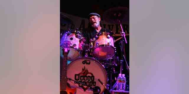 Jerry Allison, Schlagzeuger von The Crickets, blieb über die Jahre fleißig auf der Bühne.