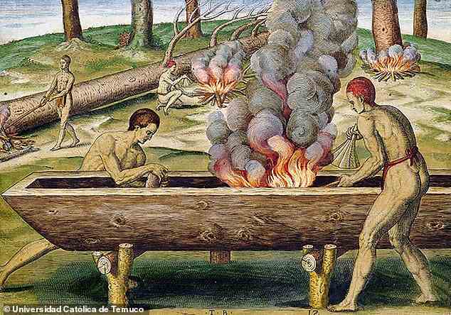 Hölzerne Kanus oder Wampos wurden mit Feuer ausgehöhlt, was laut den Forschern erklären könnte, warum die Holzstücke verkohlt waren
