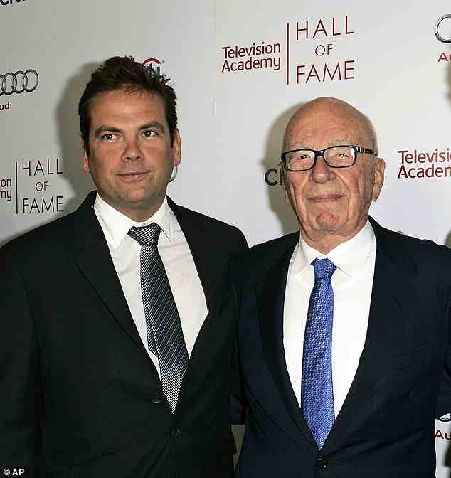 Lachlan Murdoch (Bild links) verklagt den australischen Verleger Crikey wegen Verleumdung, während sein Vater Rupert (rechts) bekanntermaßen nicht wegen Verleumdung klagt