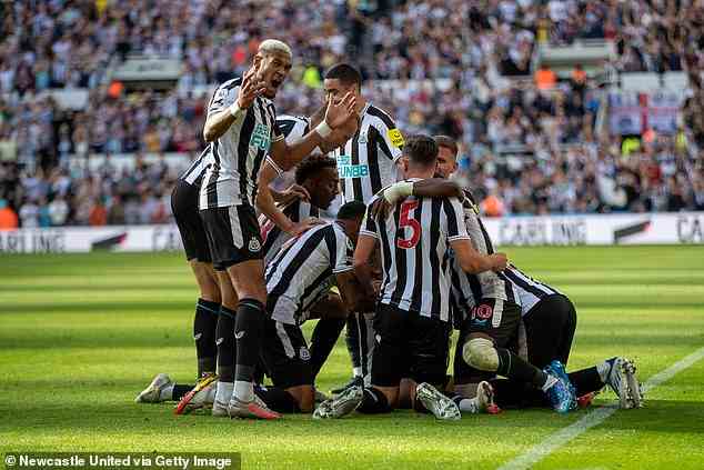 Nach dem 3:3-Unentschieden am Sonntag gegen Man City bleibt Newcastle nach drei Spielen ungeschlagen