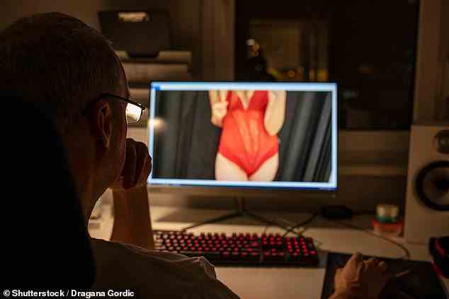 Die Arbeit von zu Hause aus hat vielen Briten, die mit Pornosucht zu kämpfen haben, eine größere Chance gegeben, ihre Gewohnheit zu stillen