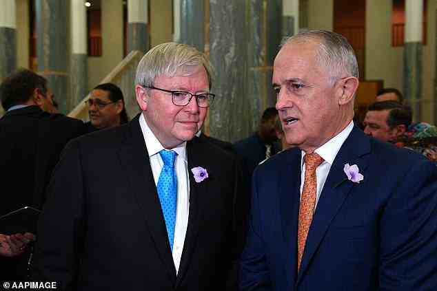 Die ehemaligen Premierminister Kevin Rudd (links) und Malcolm Turnbull (rechts) haben jeweils 5.000 US-Dollar an die Nachrichten-Website Crikey gespendet, die vom Milliardär Lachlan Murdoch, dem Co-Vorsitzenden von News Corp., verklagt wird