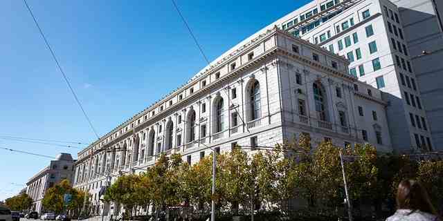 Fassade des Supreme Court of California, im Stadtteil Civic Center von San Francisco, Kalifornien, 2. Oktober 2016.
