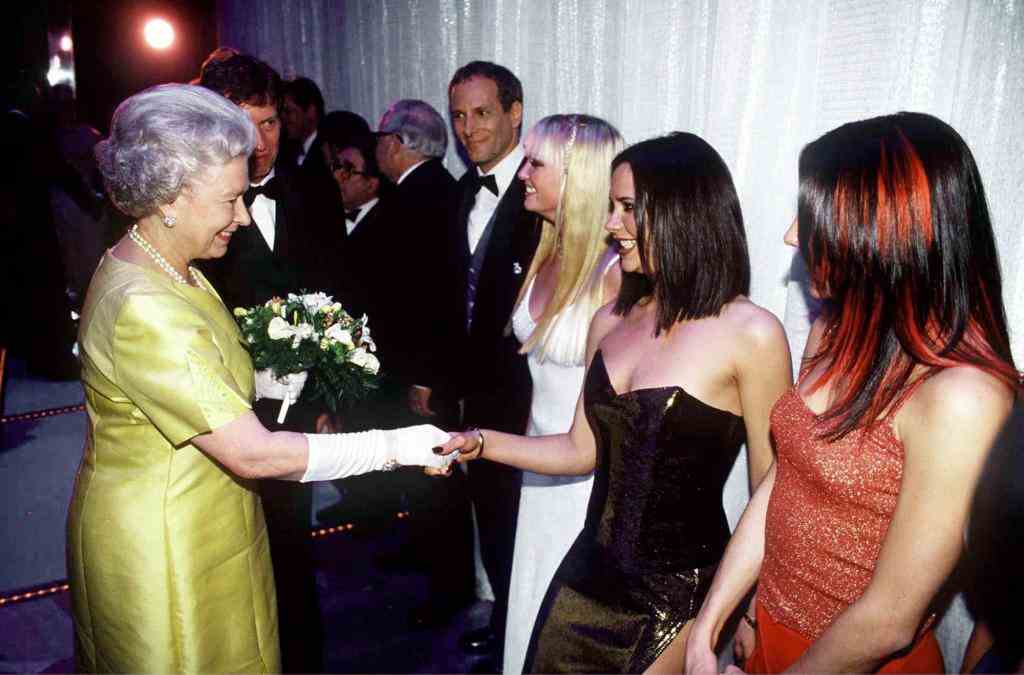 Queen With Spice Girls