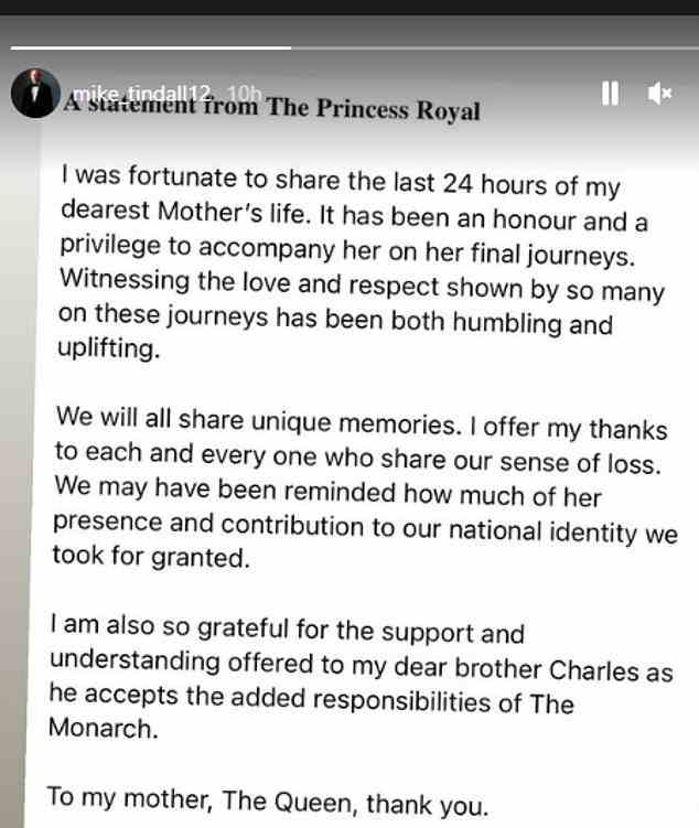 Der Ehemann ihrer Tochter Zara Tindall, 43, hat das Bild gestern Abend zusammen mit einem rosa Herz-Emoji auf seiner Seite erneut gepostet