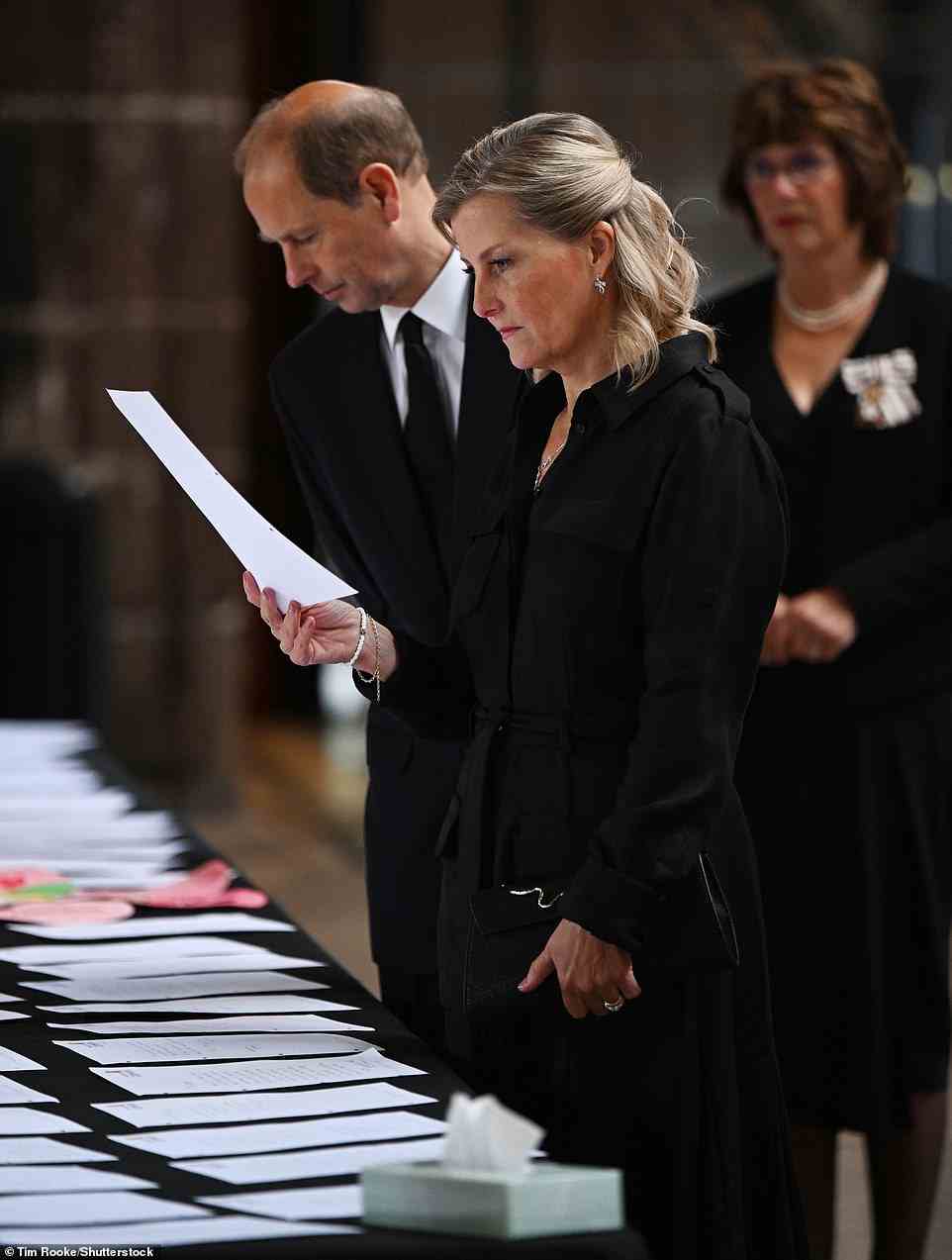 They were also shown photographs of the Queen's last visit to the cathedral, to mark the 600th anniversary celebration of the collegiate church in July 2021
