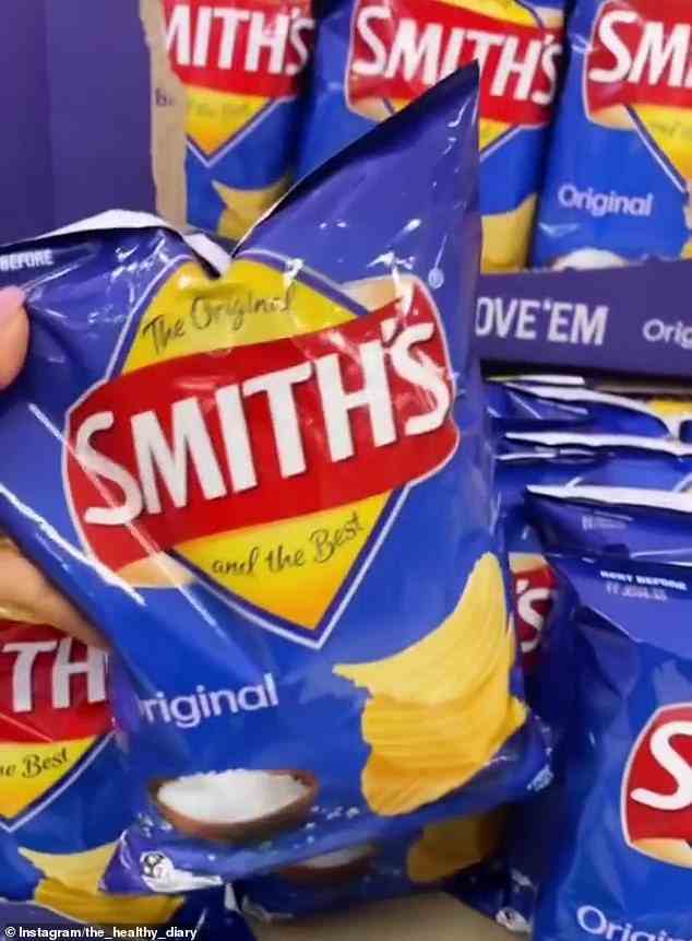 Schließlich würde Angela nie die große Tüte Chips von Smiths nehmen, sondern stattdessen die Schachtel mit 20 kleinen, einzeln portionierten Päckchen