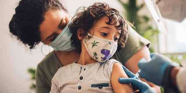 Wenn kleine Kinder mit der Erkältung durch bestimmte Atemwegsviren infiziert werden, können manche heute schwerere Infektionen bekommen, sagen Mediziner.