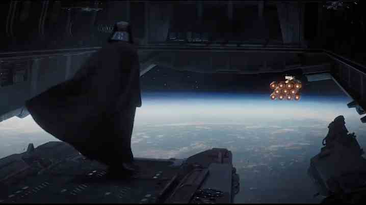 Darth Vader am Rand einer Landeplattform in Rogue One