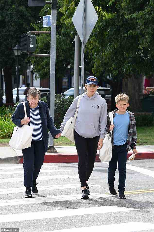 Familienausflug: Die gebürtige Houstonerin ging mit ihrer Mutter Patricia und ihrem 10-jährigen Sohn Samuel zu der Veranstaltung