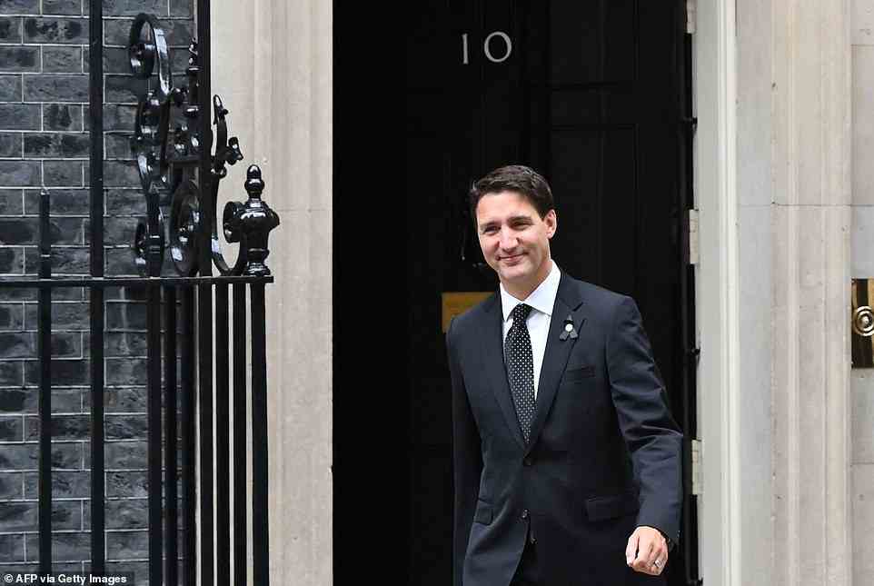 Canada's Prime Minister Justin Trudeau arrives for a meeting at 10 Downing Street in central London on September 18, 2022