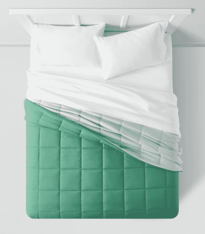 Room Essentials™ Wendbare feste Bettdecke aus Mikrofaser