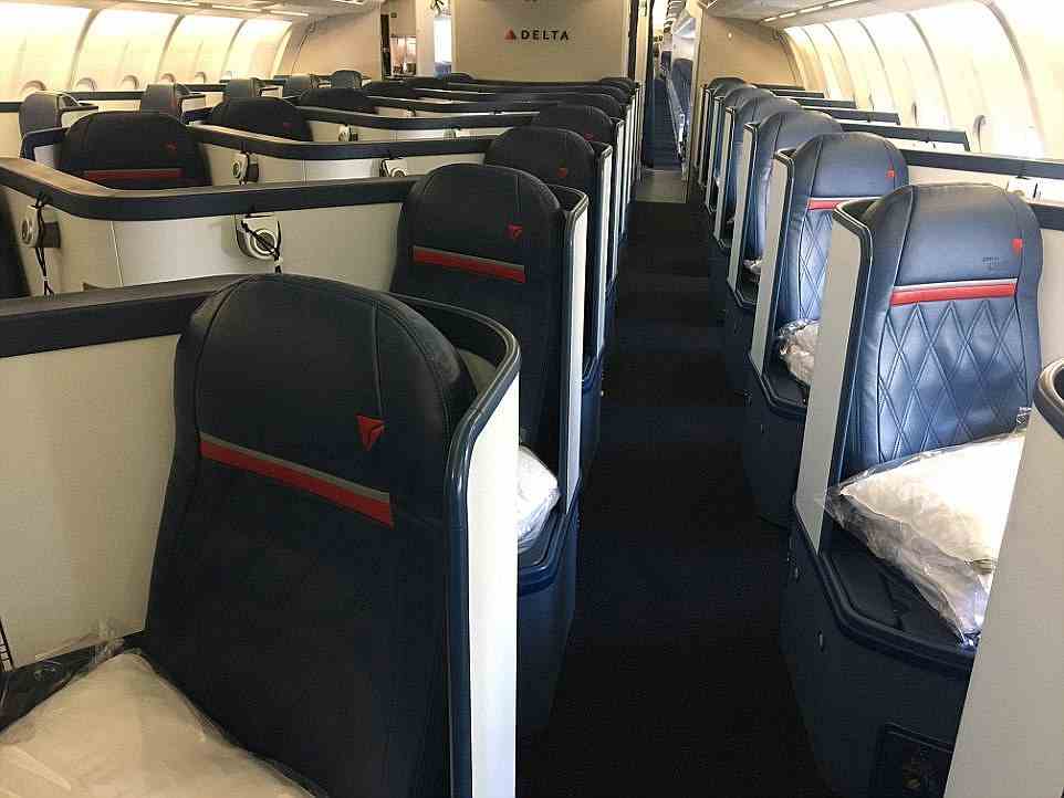Die Fluggesellschaft Nummer eins in Nordamerika ist Delta Air Lines.  Abgebildet ist die Business-Class-Kabine der Fluggesellschaft „Delta One“.